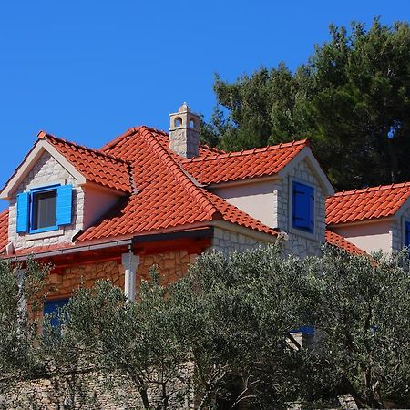 Holiday Home Olea - Sun, Sea, Sport & Comfort Splitska Exterior photo